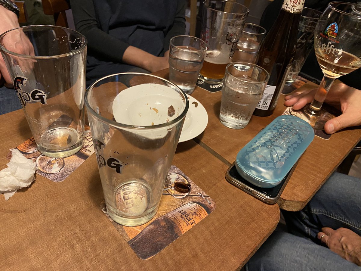 evalin1990Eva's tweet photo. :) nice bar https://t.co/ki71MfZD7M