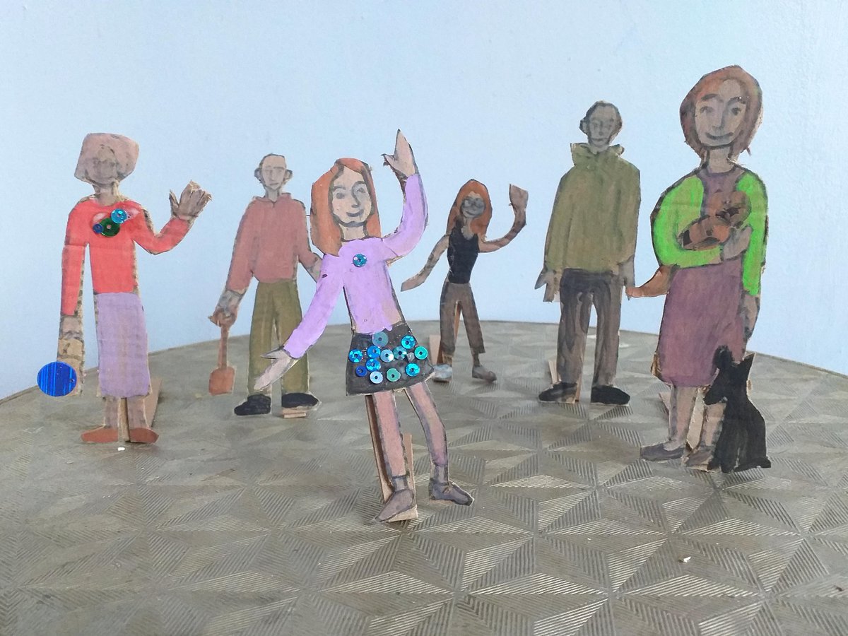 Spent a pleasant wee while today with this Sculpture at Home project, inspired by the work of Lubaina Himid. I made my family, miss you all! @SculpturePG 
#spgathome #sculpturesathome #sculpture #lubainahimid sculptureplacementgroup.org.uk/sculpturesatho……