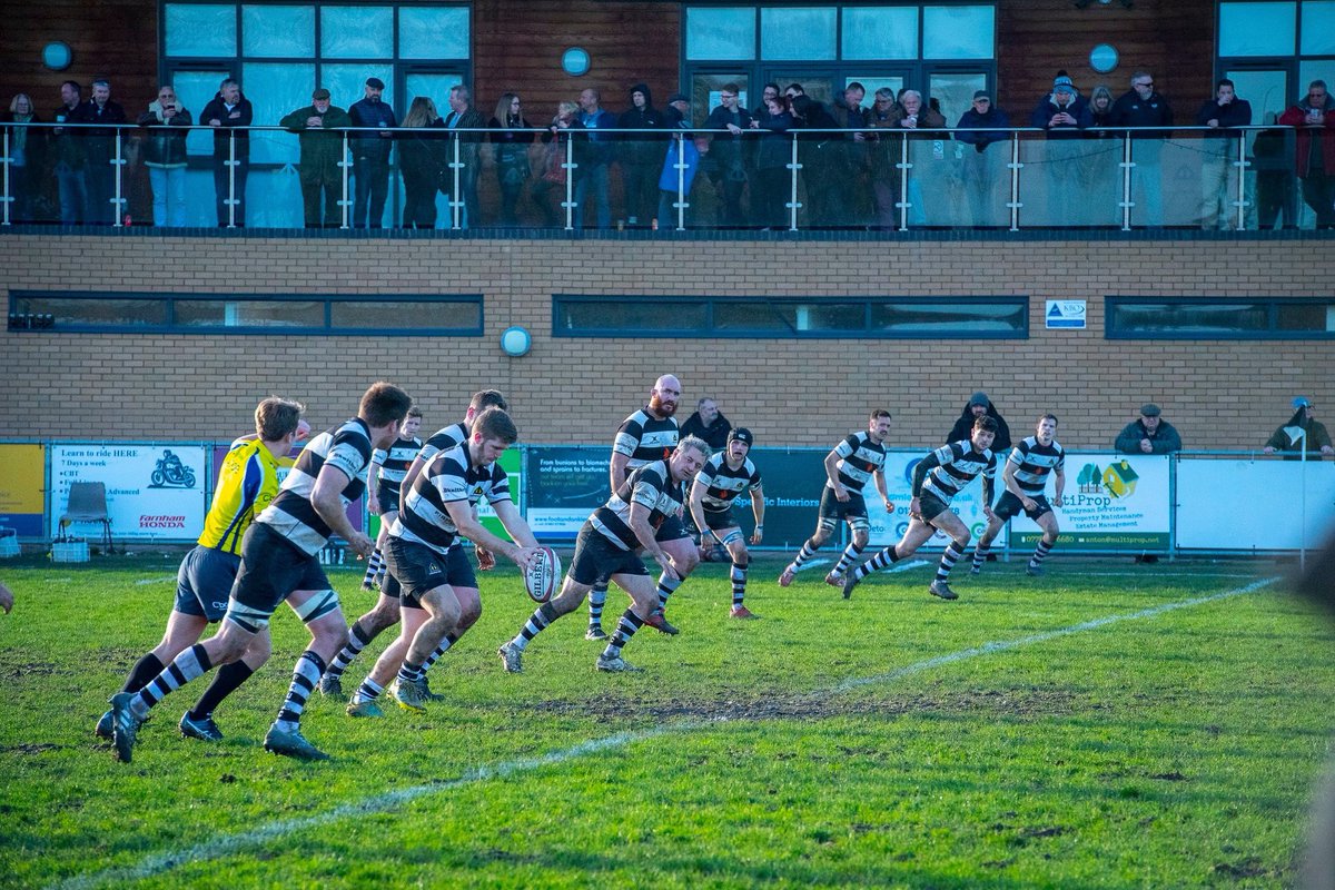 FarnhamRugby's tweet photo. 🚨🚨FARNHAM PROMOTED!!!🚨🚨

We are delighted to confirm that we have been promoted to London 1 South next season! A huge congrats to all involved as the club reaches its highest ever level! Celebrations to come as soon as we are able to! #farnhamrugby #promoted https://t.co/bXIpYgFWlE