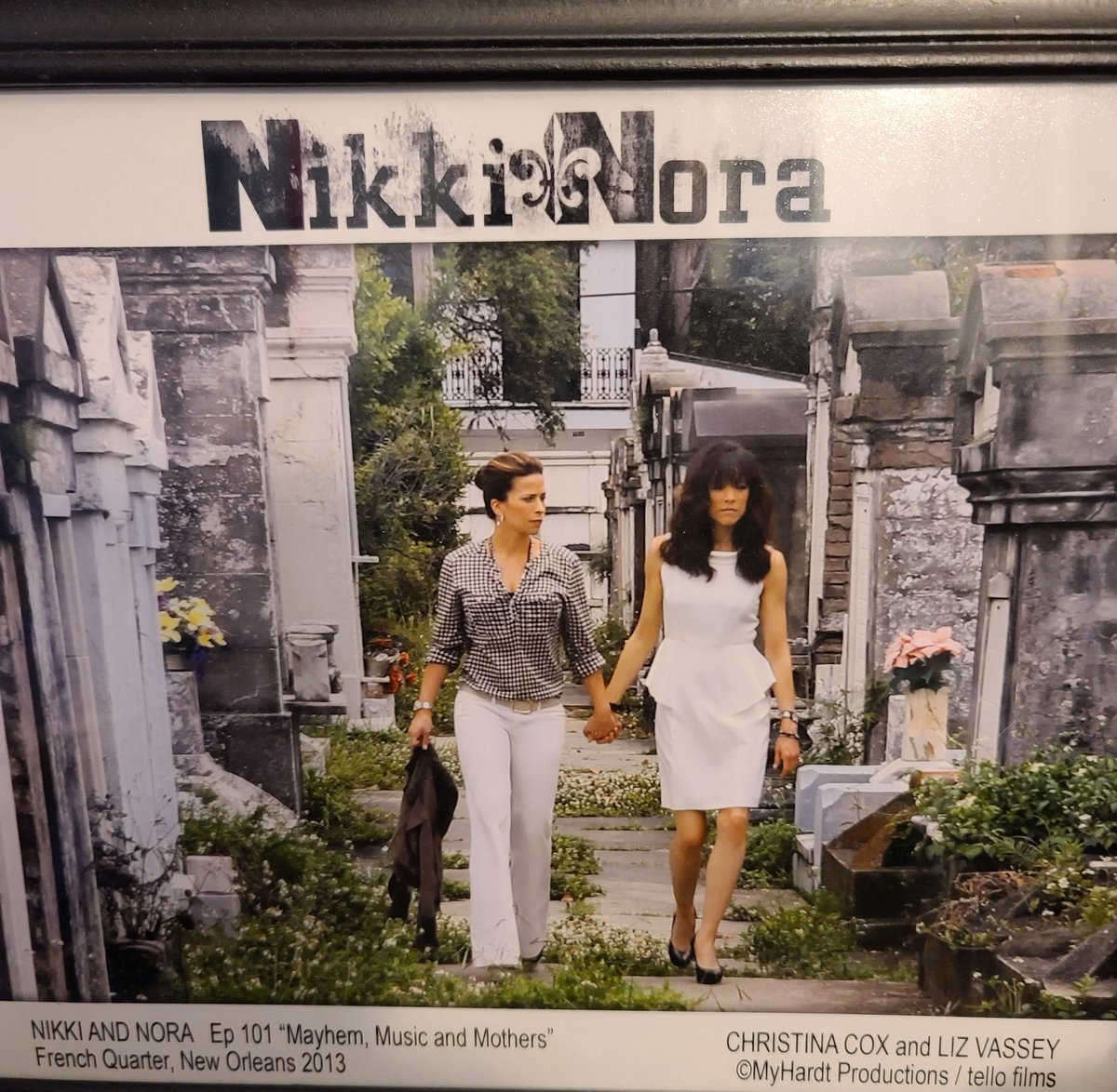 JayPace418's tweet photo. #FBF to #Nikki&Nora with @ReallyChristina and @LizVassey . They were a great couple on the show and two #BadAssHumans in person. @ishakeitup thank you for these wonderful characters and for the perfect pairing of the actors that portrayed them! https://t.co/rZ8t3h1tPJ