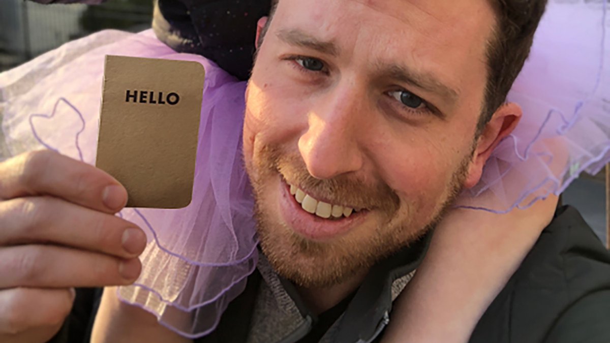 FieldNotesBrand's tweet photo. We figured since we all have time on our hands these days, it would be fun to get to know each other a little better &amp; give away some cool, rare stuff. Check Thursday’s winners, today’s prizes, and say hello to Noah. #HelloFieldNotes

https://t.co/iO5JQnVxi2 https://t.co/xlzNoOIpwW