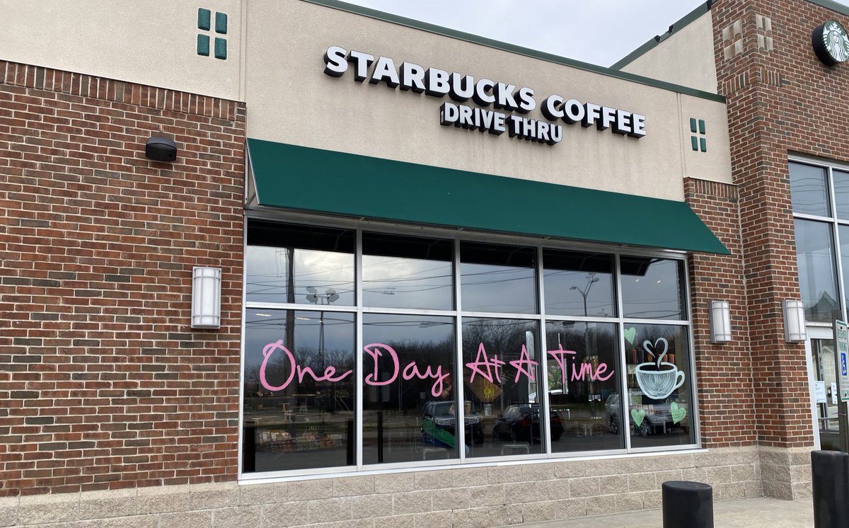 emdwntwn_Baird's tweet photo. Local $SBUX reminding us that we have this war vs. #coronavirus in the bag. One day at a time! 

[photo taken while running] 

#StayHomeMKE #WD4G https://t.co/QSnSBb0TmX