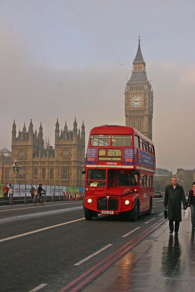 Westminster Bridge, December 2005. Last day of Routemaster buses in ordinary service on route 159.  #DreamingOfTravel  #London