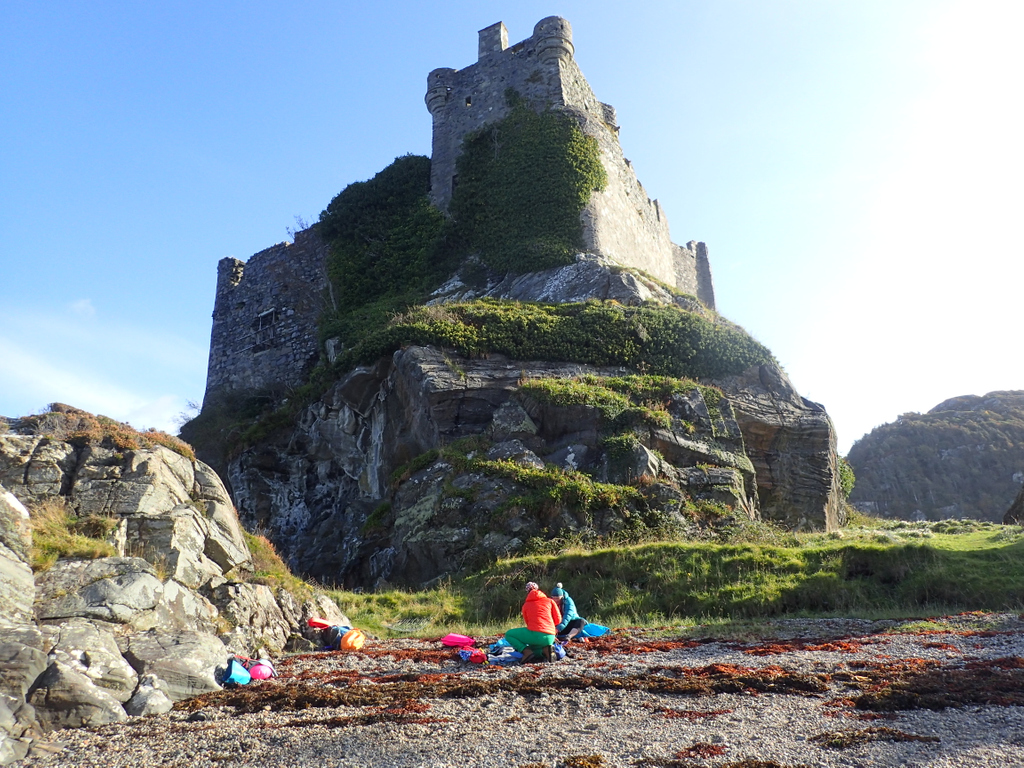 SwimWildUK's tweet photo. Today we should have been on our way to Fort William to pick up our lovely swimmers for our Spring West Coast Weekend Adventure (now rescheduled to the Autumn.) Instead here are some photos from our 2019 trips exploring #Glenuig, #Moidart & the #ArdnamurchanPeninsular. #YOCW2020 https://t.co/6knekjfR2a
