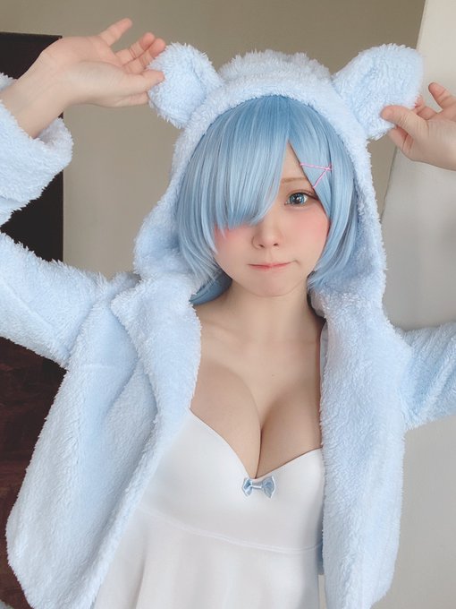 Twitterのコスプレ画像15