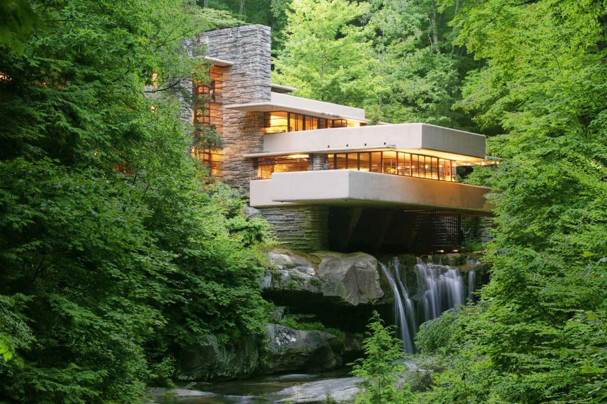 Aesthetica Magazine on Twitter: "#weeklyreads American architect Frank Lloyd Wright designed @Fallingwater in 1935. It is a prime example of organic architecture – fusing art and nature. Discover 10 influential buildings of