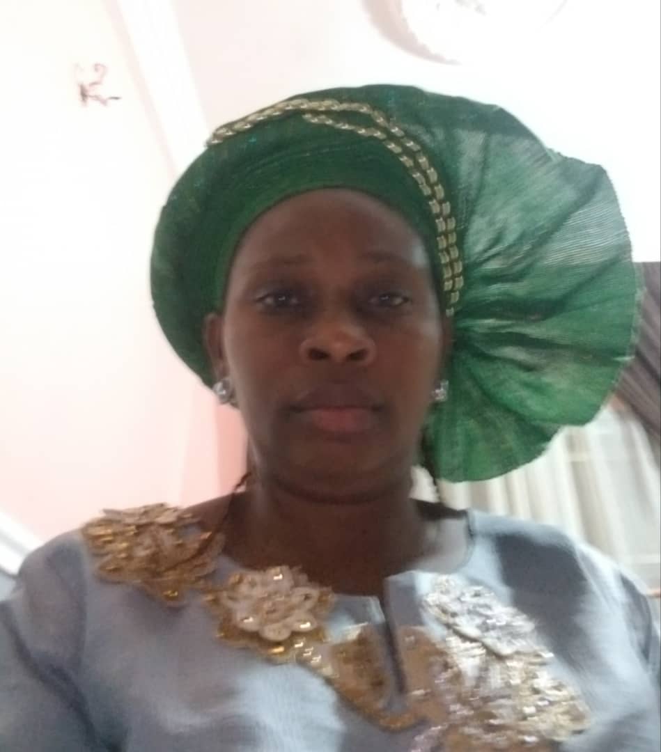 Samoy2k11's tweet photo. Today, my darling wife a.k.a TEMINIKAN is another year older, and looking more beautiful than ever. I am so fortunate to be the one she has decided to spend the rest of her life with. Pls, help me echo Happy birthday!!!!!!!!!!!!!!!!!!!!!!!!!!!!!!! https://t.co/x0qjd8pNKS