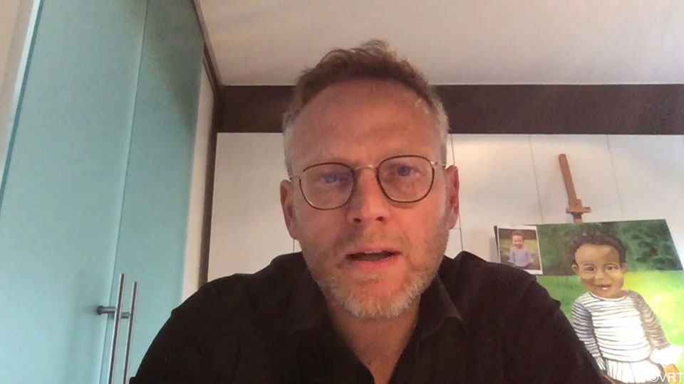 sporza's tweet photo. Pro League-voorzitter Peter Croonen na onderhoud met UEFA: "Ze hebben wel 5x gezegd dat het geen dreigement is" https://t.co/6IN0QQTUUn https://t.co/xPllYukxck
