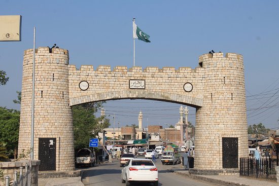 The oldest city of Pakistan Peshawar Dating back to 539 BCE Peshawar has been a important trade city because it links the subcontinent to central Asia.The most famous site is the Khyber Pass.Genghis Khan, Alexander and many other emperors came to the subcontinent via Khyber Pass