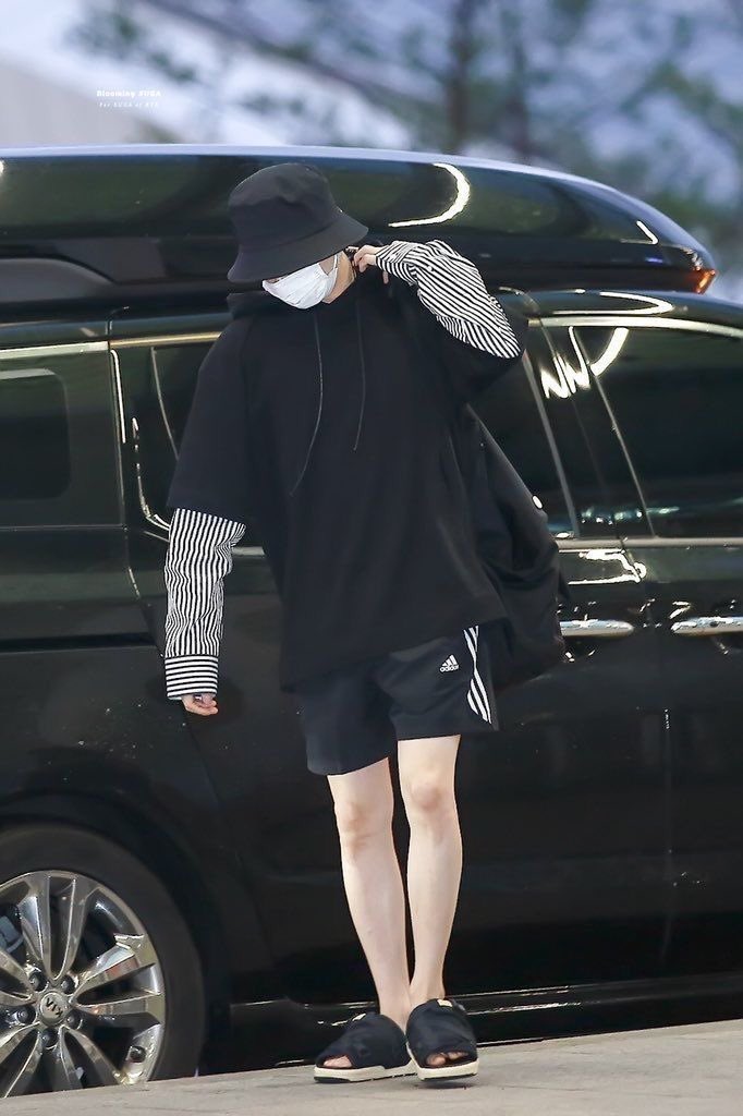 Starting with this iconic look