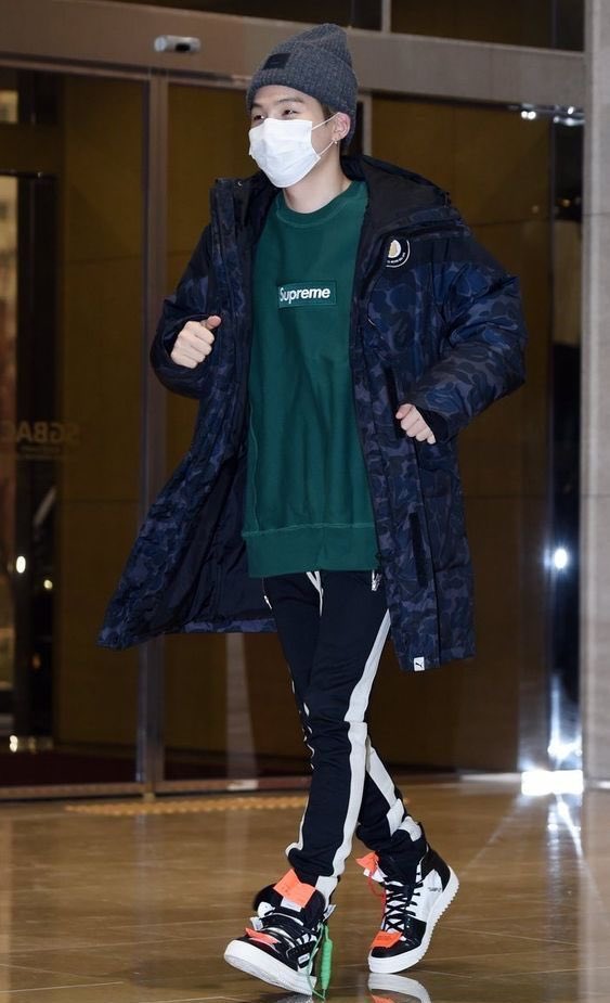 Starting with this iconic look