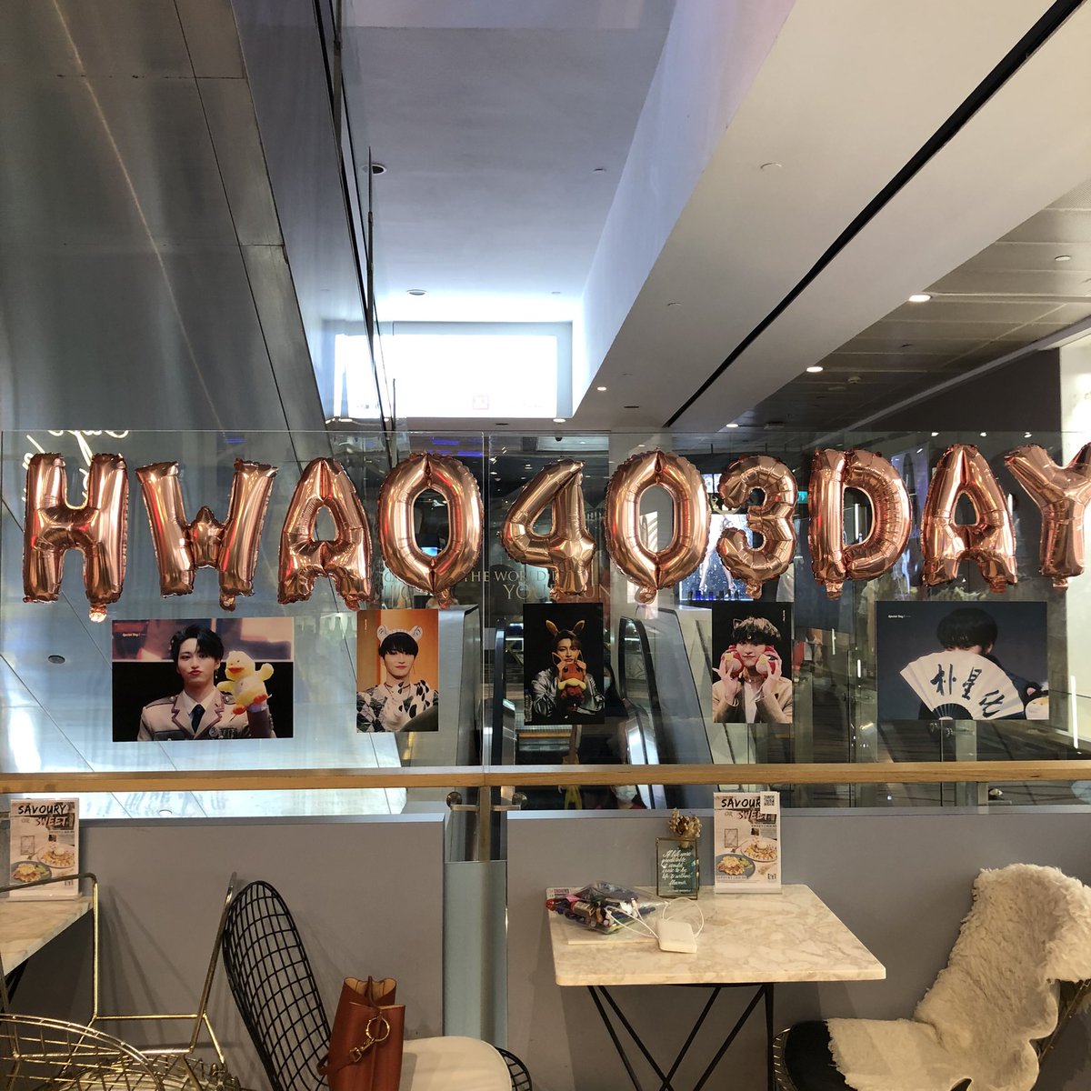 fanxychild18's tweet photo. the decOs are sooooooo niceeuu dang ittt thank youuu admins @980403day  for having this event!! n to all who gave out fs toooo, yall dabombsz 🥺♥️💜 shoutout to @sanhwas for being so friendly too hehe ly!! x #HWA0403DAY #Always_Our_Star_Seonghwa #HAPPY_SEONGHWA_DAY https://t.co/eDhH6hqRK2
