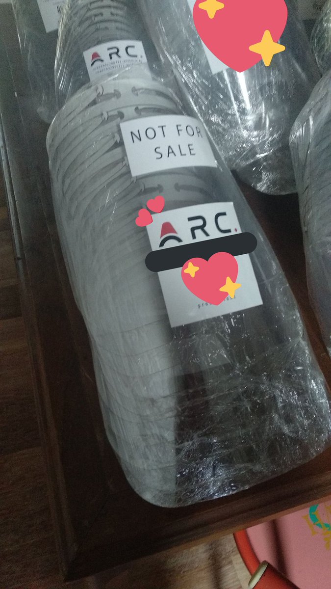 2feis's tweet photo. Day 2
The first 100 delivered to Tabanan, Bali. 70 in general hospital, 30 to smaller hospital.

Also finally named the project, hope you catch that reference.

#원호의_선한_영향력
#WonhoTaughtUs
 @OfficialMonstaX https://t.co/VMOm0E4V2b
