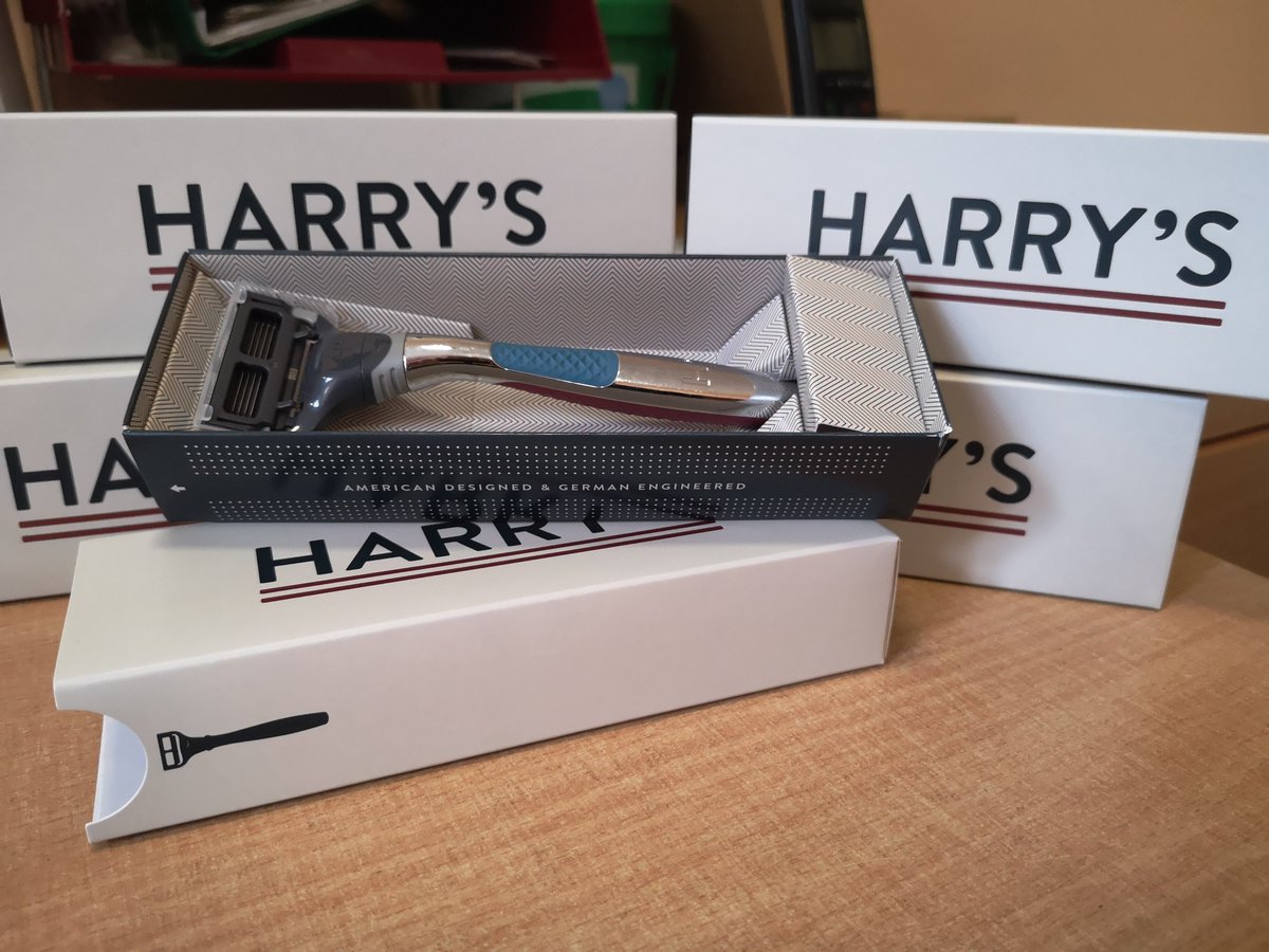 Clarendon ward patients <a href="/LPTnhs/">Leicestershire Partnership NHS Trust</a> <a href="/CHSInpatientLPT/">CHS Inpatient Wards</a> are going to well groomed thanks to <a href="/HarrysGrooming/">Harry's Grooming</a> generous donation 🛀 #WeWillGetThroughThisTogether