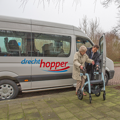 De Wantijbrug (N3) is weer open voor alle verkeer. Lees wat dit betekent voor het Drechthoppervervoer, rekening houdend met de coronacrisis: bit.ly/3dT1aZt.