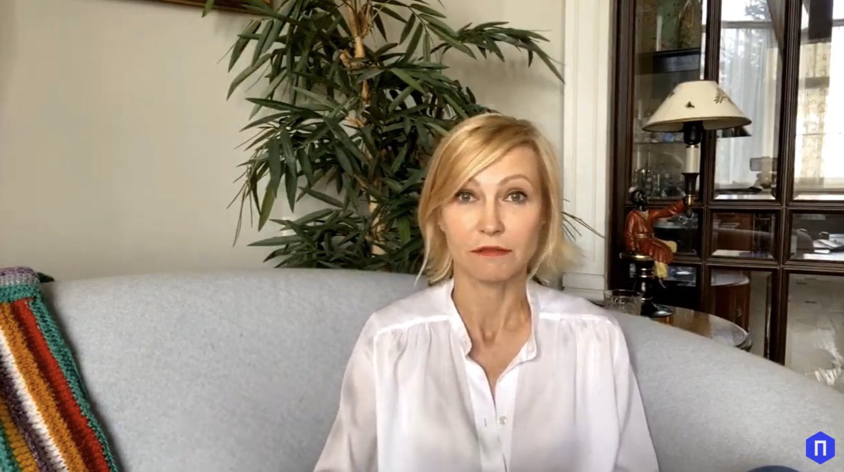 С нами Ингеборга Дапкунайте youtu.be/tNc-GPePsPY #поэтическиймарафон #политехlive