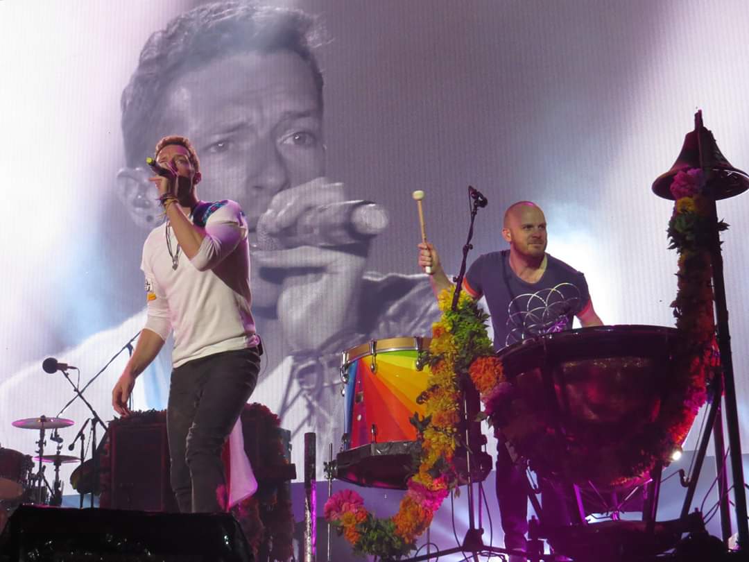 coldplaycl's tweet photo. Hace 4 años atrás, @coldplay en Chile ❤️
Comparte junto a nosotros el mejor momento que recuerdes + #ColdplayCL2016 https://t.co/wU0SoKnTJz