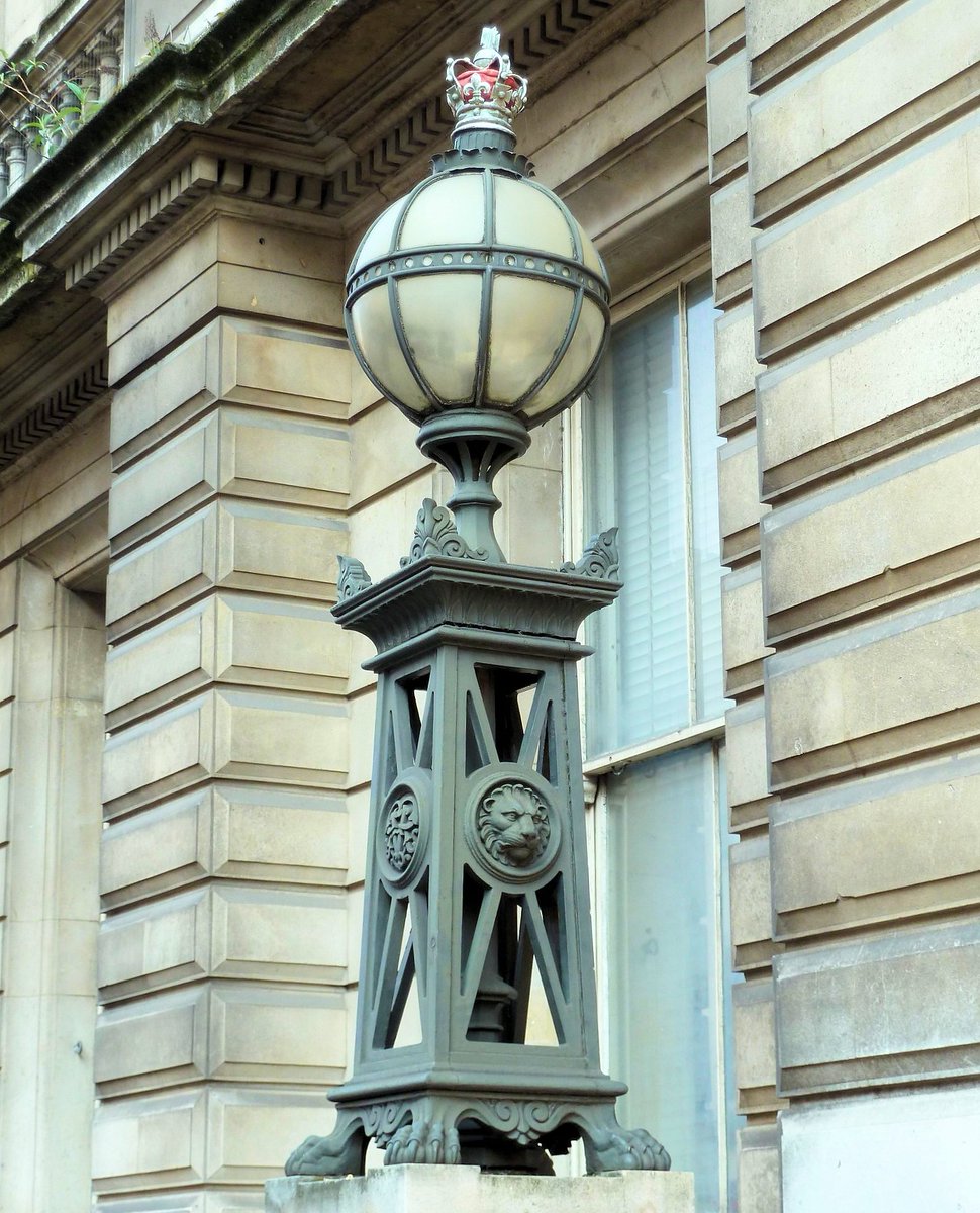 Gaslight of the Day, No.3 [Bow Street]