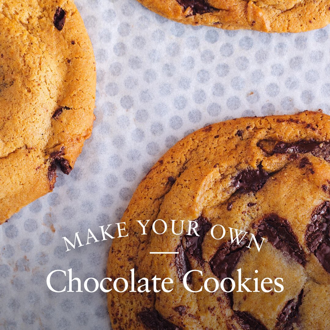 Pret's tweet photo. We’ve been inundated with requests for the secret to our Chocolate Chunk Cookies. This recipe is perfect for rookie cookie makers or seasoned pro-bakers. Swipe right for the recipe and share 📸s of your own creations using #PretRecipeBook https://t.co/gMUhKuvBxS