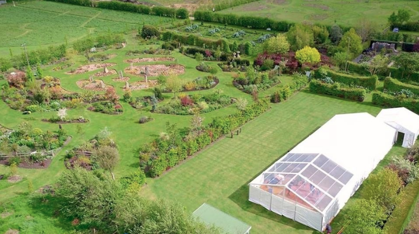 ChiqueMarquees's tweet photo. If you are planning a wedding for 2021 please contact our team today.
Many 2020 weddings have now rescheduled for 2021 so please do not miss out.
Contact out team today:
📞 01929 480444
📧 info@teamchique.com 
.
#weddingmarquee
#marqueeweddings #marqueehire #furniturehire https://t.co/JpiVjd8vrB