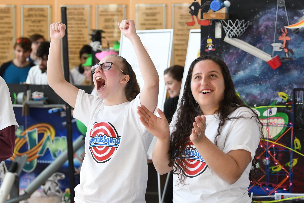 Still reminiscing about #AlumniCup2020? If you missed out on the fun, make sure to check out our photos from the event! flickr.com/photos/9063879… #AerofortheCup #BioEfortheCup #ChemEfortheCup #CivilfortheCup #ECEfortheCup #FPEfortheCup #MaterialsfortheCup #MechEfortheCup