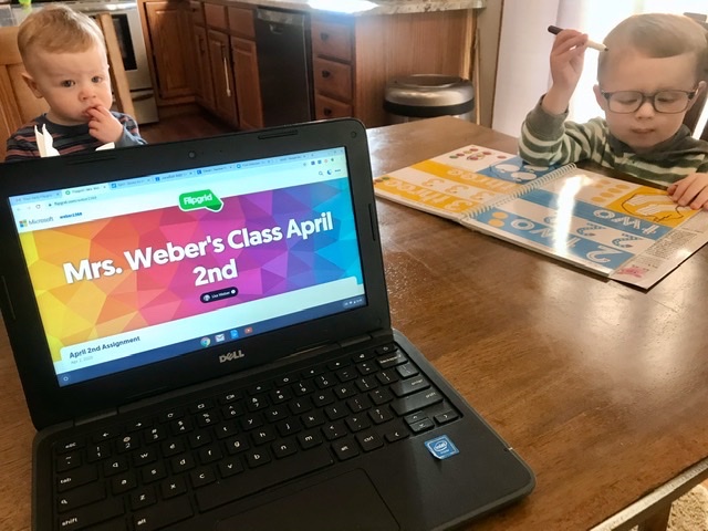 I had some cute coworkers ❤️ #PioneersPressOn