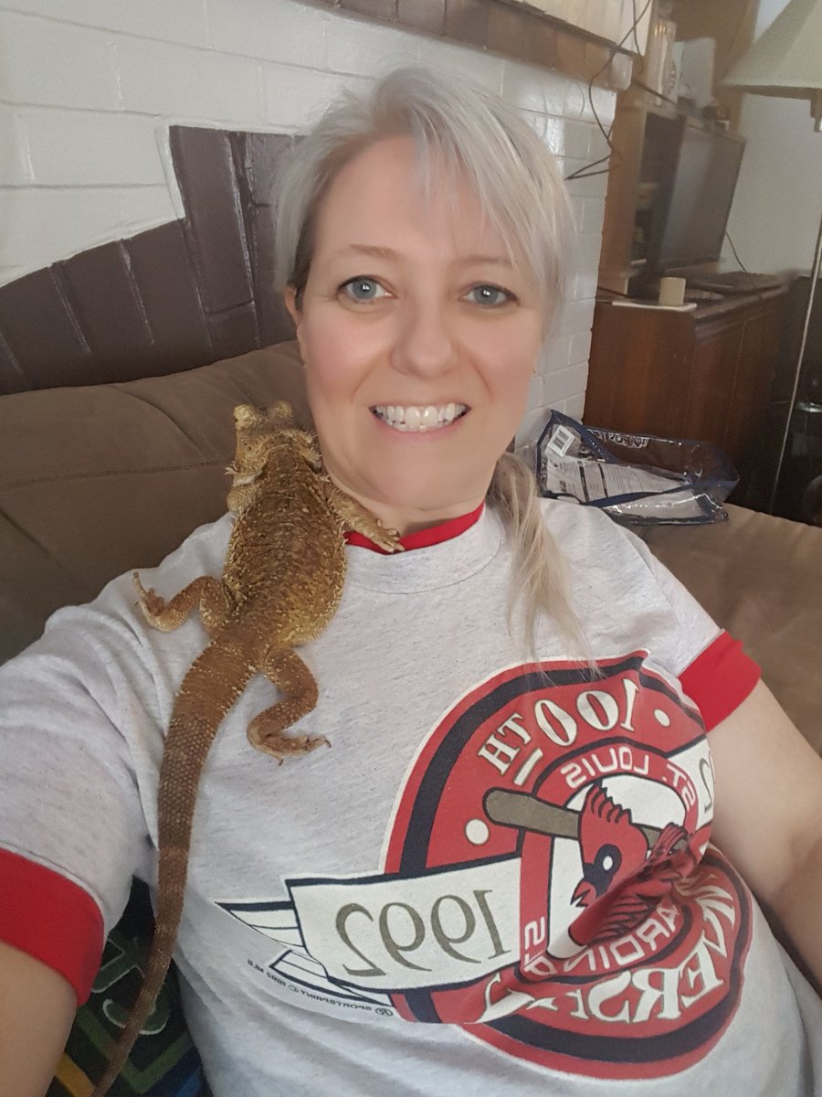 Ellen Schweiger tweet media