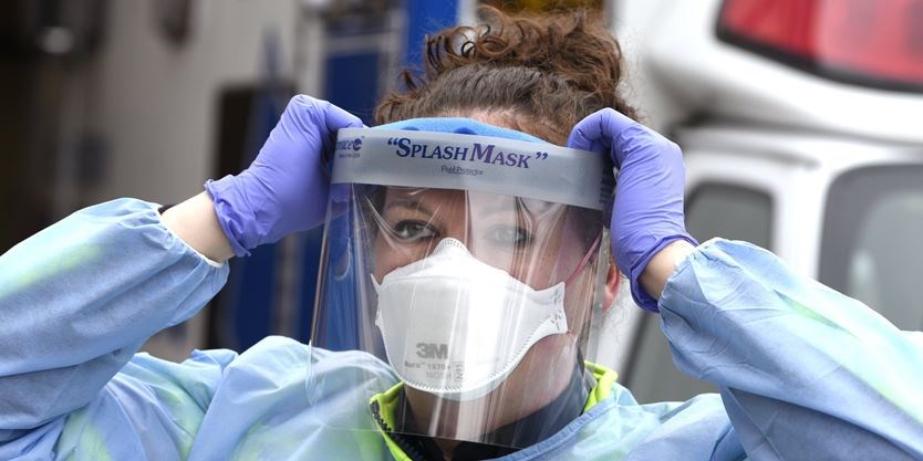 toronto.com (@torontodotcom) on Twitter photo Hospitals are running low on protective gear, so <a href="/OCAD/">OCAD University</a> started making some toronto.com/news-story/992… Hospitals are running low on protective gear, so <a href="/OCAD/">OCAD University</a> started making some toronto.com/news-story/992…