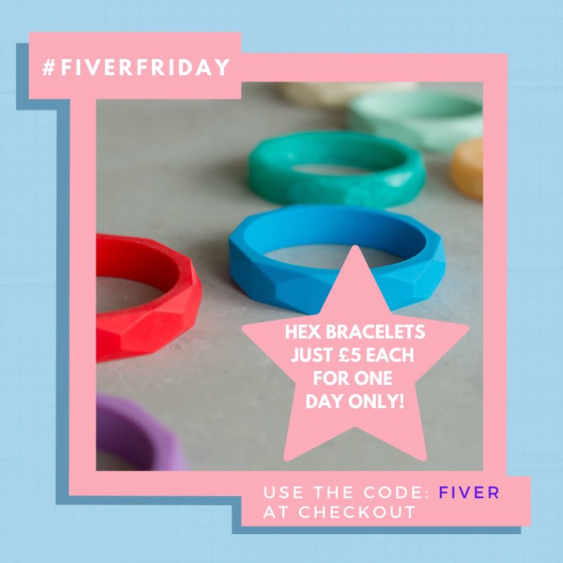 #fiverfriday deal today only over at Haliarose.co.uk - pick up our Hex bangles for just £5 each by using the code: FIVER at the checkout #teething #jewelleryformums #teethingjewellery #siliconebangles