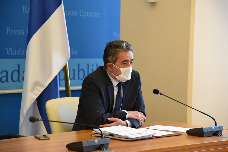 View image on Twitter