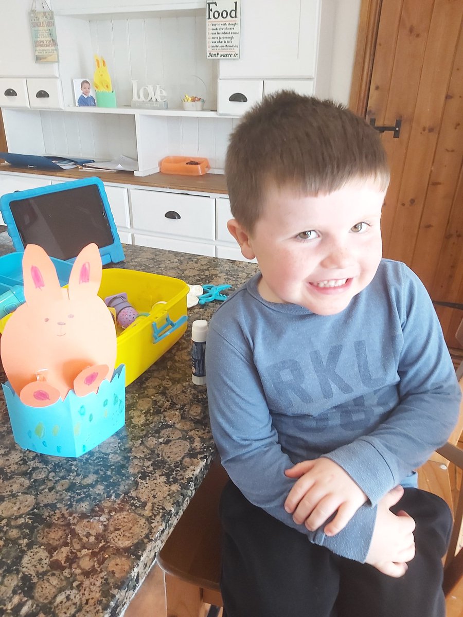 LauraRhodes11's tweet photo. Frazer's turn to get all creative #easter @SchoolReedness https://t.co/BRUlobUl3E