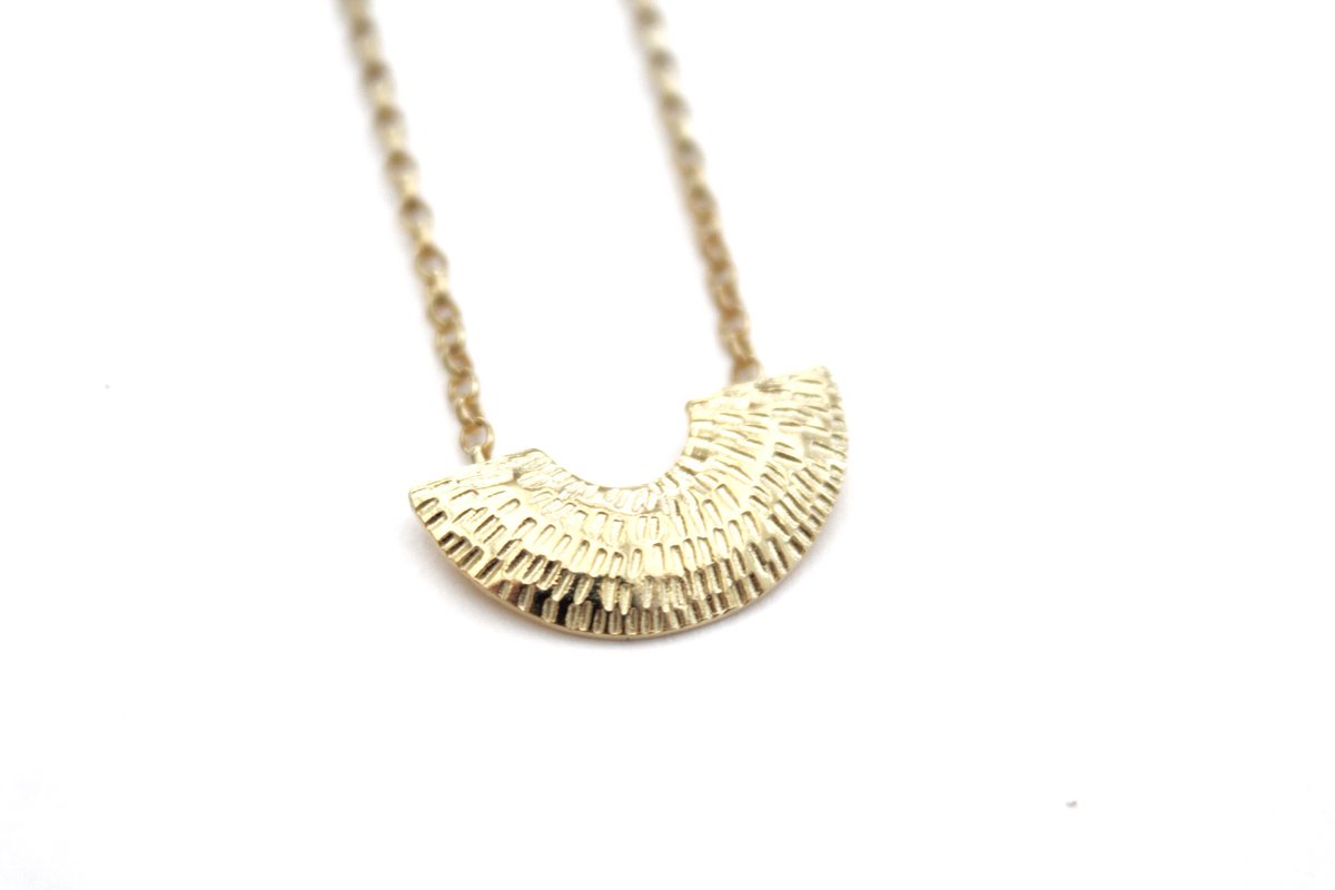 Stunning new designer ranges by #CaitlinHegney and ⁦<a href="/filipabo/">Filipa Oliveira</a>⁩ now available online ⁦<a href="/aosdanaiona/">Aosdàna</a>⁩