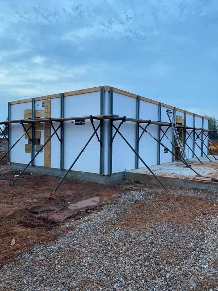 FoxBlocksICF's tweet photo. #FoxBlocksFriday featuring @rkbgc designing and building new storm shelters in OK🦊An ICF safe room meets and exceeds #FEMA guidelines with a structure designed for a continuous load path &amp; impact resistance. Take shelter from the storm with an #ICF Structure! https://t.co/QEpnt3k2e8