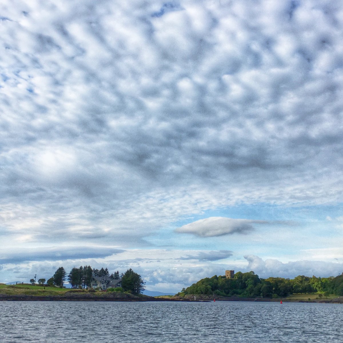 speedsailor's tweet photo. "We don't have much time, so I'll talk a bit slower" - Patrick Andrews just now at #DeceleratorLab
#SkollgoesVirtual @SkollWorldForum #Deceleration. Thank you and here's a Scottish picture for you @gibbulloch
and @craigberoch (from #DailySky #AroundTheseIslands) https://t.co/xKsBOH1UzU