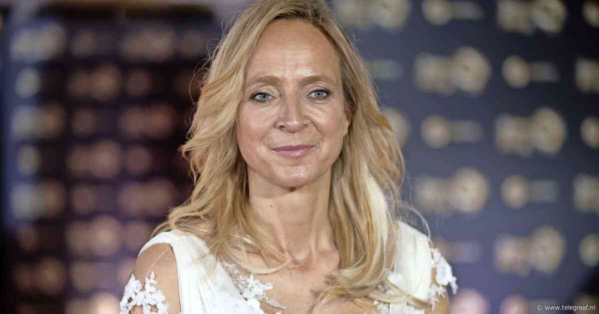 FDessingNews's tweet image. Floortje Dessing wil geen 'zuur wijf' - Telegraaf.nl  newslocker.com/nl-nl/persoon/…