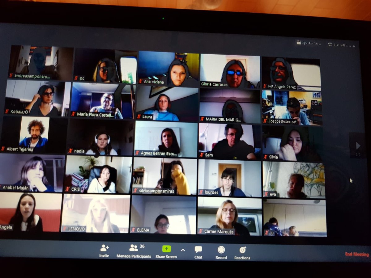 EscolaOlivera's tweet image. 🌈 Que bonic retrobar-nos totes i tots, ens trobem a faltar 💜🙌🏻 Quin equip tan fantàstic! 🌈 @AMPA_OLIVERA