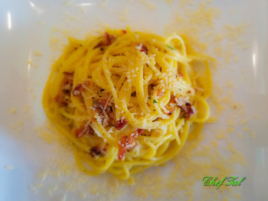 citysims's tweet photo. I always add my Parmesan and Romano Cheeses to the Plate and as a Garnish so that my Carbonara does not get "Gummy" when Plating #BuonAppetito 🇮🇪
#carbonara #spaghetti #italy
#writer #columnist #chef #foodandwine #FormerWhiteHouseChef #FreshIsAlwaysBetter #RadFoodChef #cheflife https://t.co/eABuOFFNK7