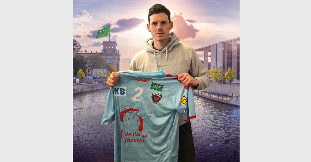 Und auch Simon Ernst von <a href="/FuechseBerlin/">Füchse Berlin</a> ist dabei und versteigert sein signiertes Spielertrikot für die <a href="/ROTENASENClowns/">ROTE NASEN Deutschland e.V.</a>. Bietet mit: unitedcharity.de/Auktionen/Erns…

<a href="/handballwelt/">handball-world.news</a> <a href="/Handball_de/">HANDBALL.DE</a> #handball