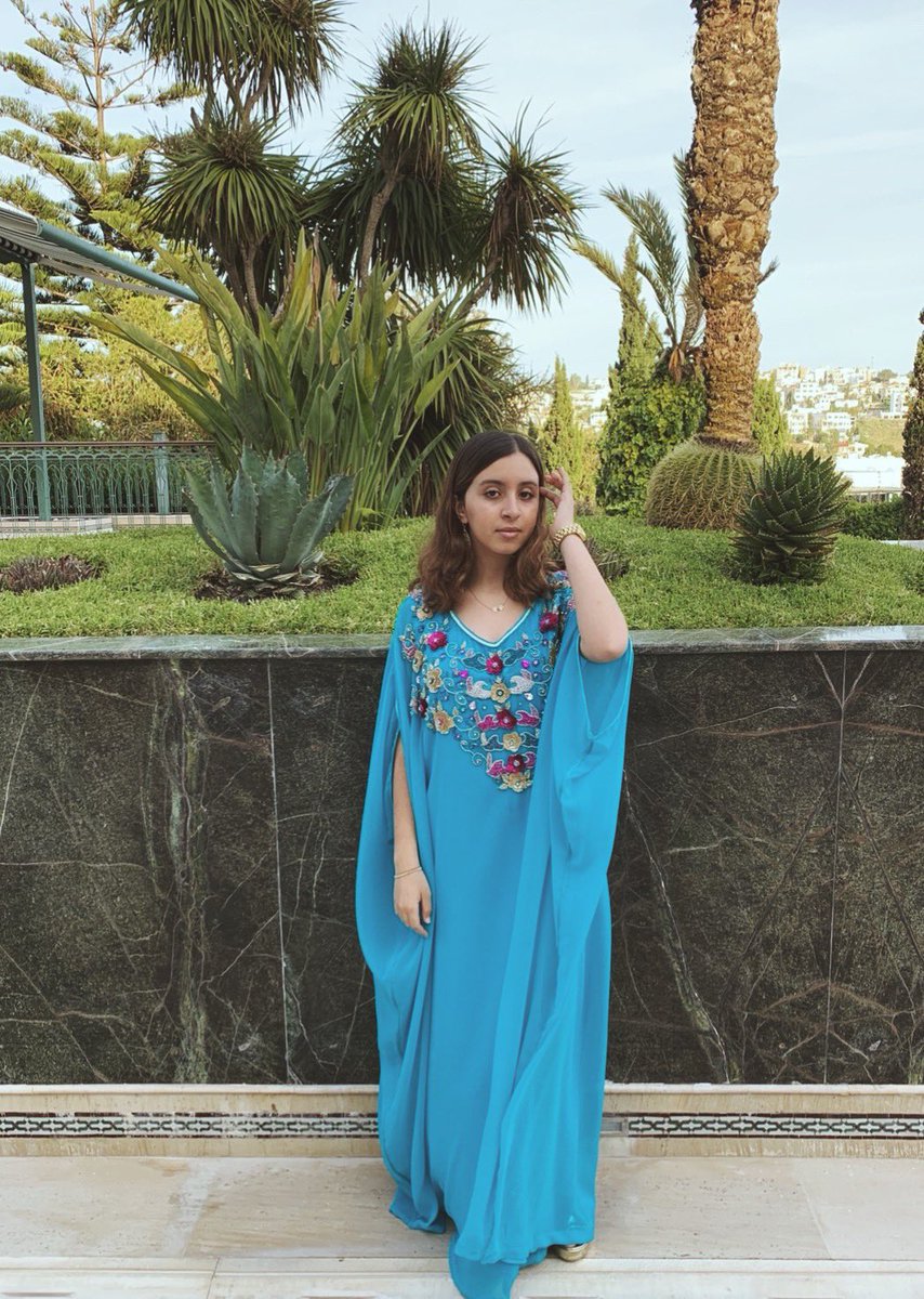 i dont look good here but lets ignore that</3