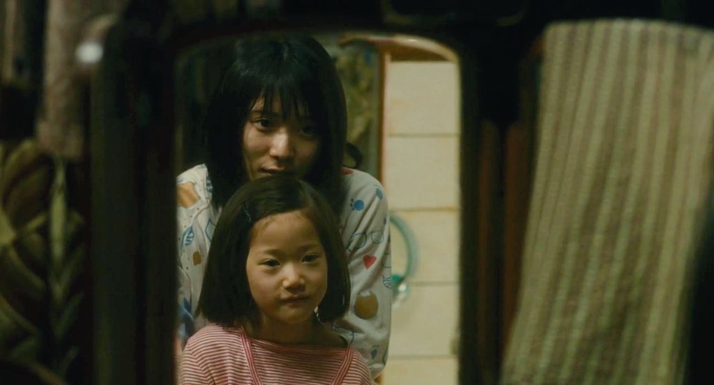 EvaArriagaD's tweet photo. 🎥 'Shoplifters' (Hirokazu Kore-eda, 2018). https://t.co/vIjQp0eDZe