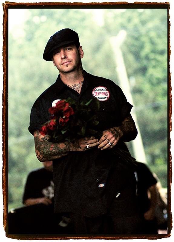 4/3 SOCIAL DISTORTION MIKE NESS        Happy Birthday Mike! 