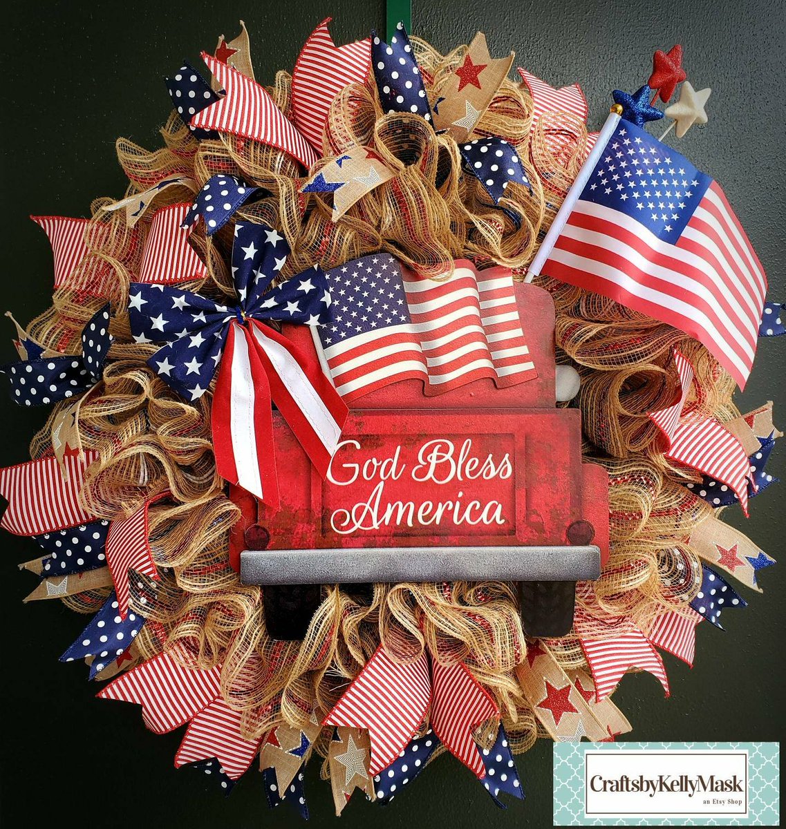 kellysfnp's tweet image. Beautiful Burlap Mesh Patriotic Wreath with Vintage Red Truck Sign and Flag. Rustic Farmhouse Patriotic Wreath.
#craftsbykellymask #wreathsforsale #wreaths #summerwreath #frontdoordecor #farmhousedecor #rusticwreath #redtruck #godblessamerica
#usahttps://etsy.me/2JCvKIJ