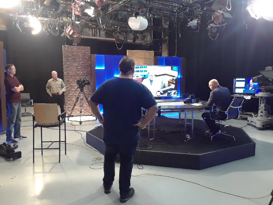 kansascitypbs's tweet photo. A new way of taping #KCWIR. We have a great show in store for you tonight, featuring, ✌️superintendents, a health professional, @kcpolice + more! All happening tonight at 7:30 p.m. https://t.co/Lyhj1CmUre