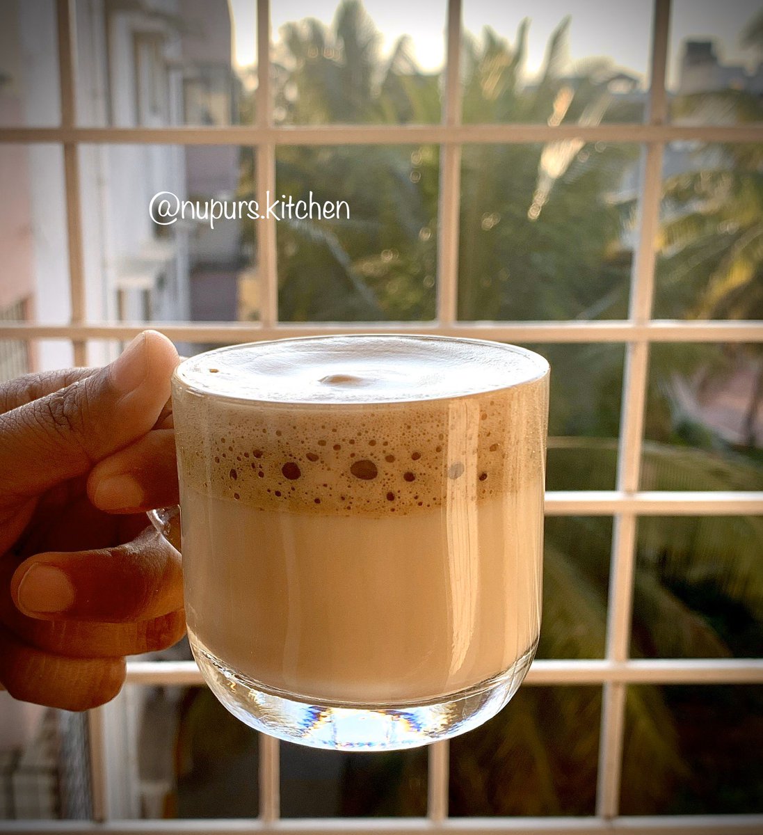 So here is my version of Hot #dalgonacoffee #dalgonacoffeechallenge #day8oflockdown #DalgonaChallenge #bengalurublogger #FridayFeeling #FridayMotivation #FridayThoughts #foodie