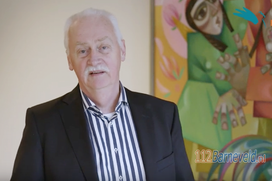 🚨 Burgemeester Asje van Dijk vraagt inwoners van de gemeente #Barneveld om vol te houden en moed ... 112.press/RT6Sdj 112Barneveld