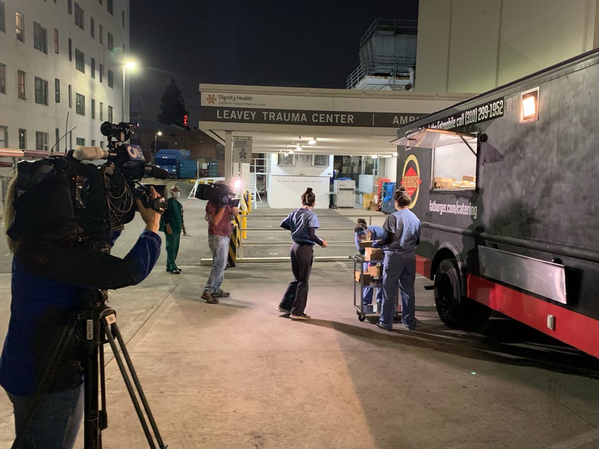 Special thanks to <a href="/Fatburger/">Fatburger</a> for providing meals to our dedicated #EmergencyDepartment staff at #CaliforniaHospitalMedicalCenter last night. These #HealthcareHeroes are on the front lines of the #COVID19Pandemic. <a href="/humankindness/">Hello humankindness</a> <a href="/DignityHealthSC/">Dignity Health Southern California</a>