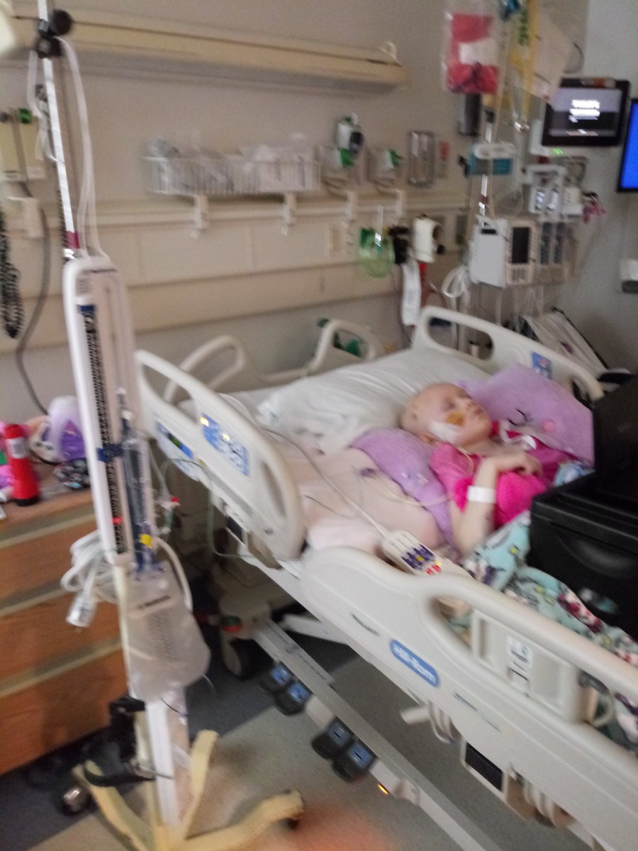 🎗Naomi's Fight🎗 tweet media