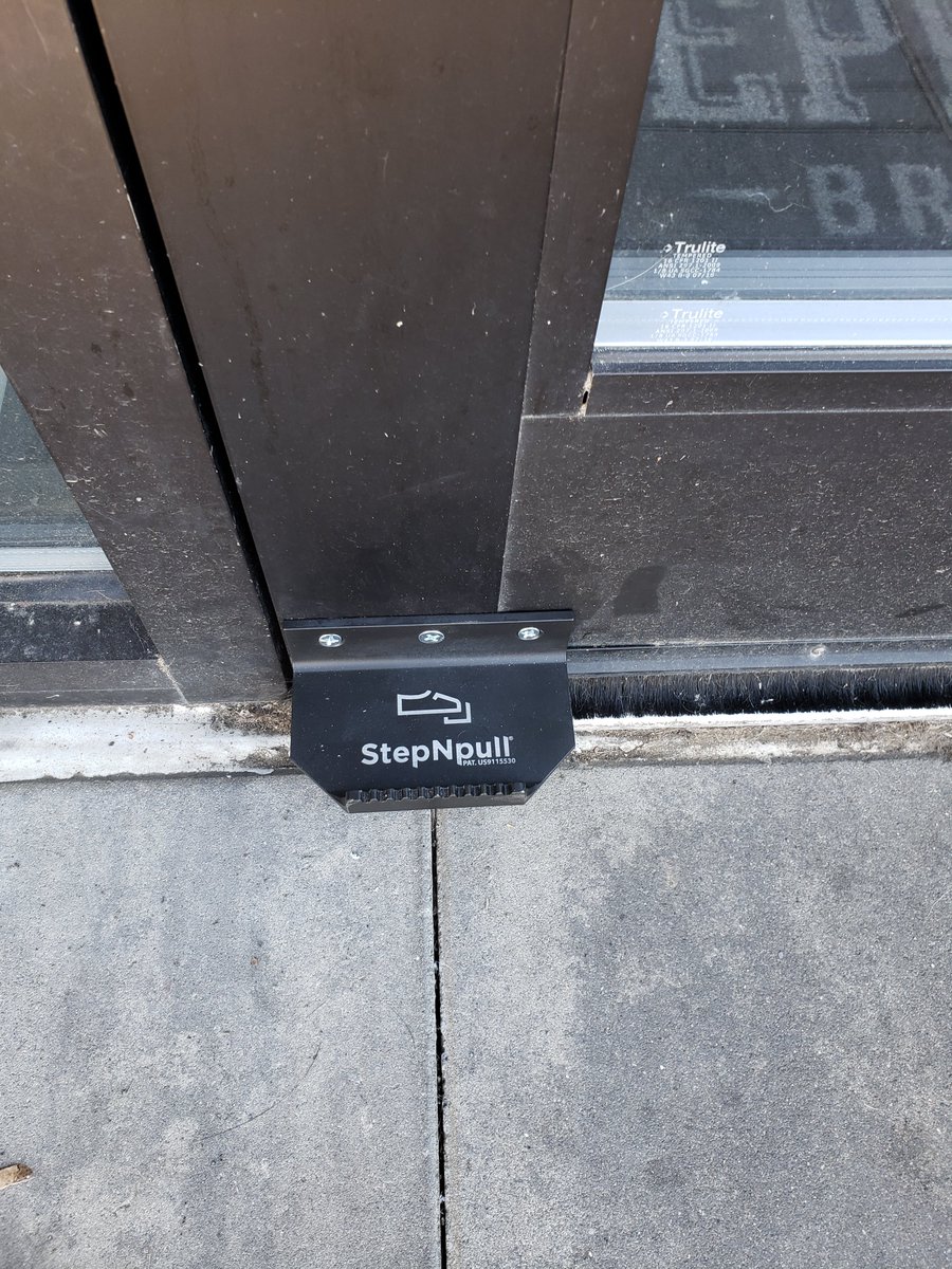 New StepNpull  NO HANDS!  Legit foot pulls!  Taproom still closed, curbside pickups only order at independentbrew.com  Also helps when your hands are full!  Cheers!