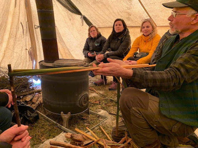 tcdixon3's tweet photo. Wild Jobs: Bushcraft Instructor
For this piece I interviewed Dale and Colleen Kiselyk from Nature Alive Adventures about the art of bushcrafting.
https://t.co/LSeK8dgSsj
#Bushcraft #BushcraftSkills #SurvivalSkills #LeaveNoTrace #outdoors #wilderness #survival #NatureAlive https://t.co/L7KiL6Hy8f