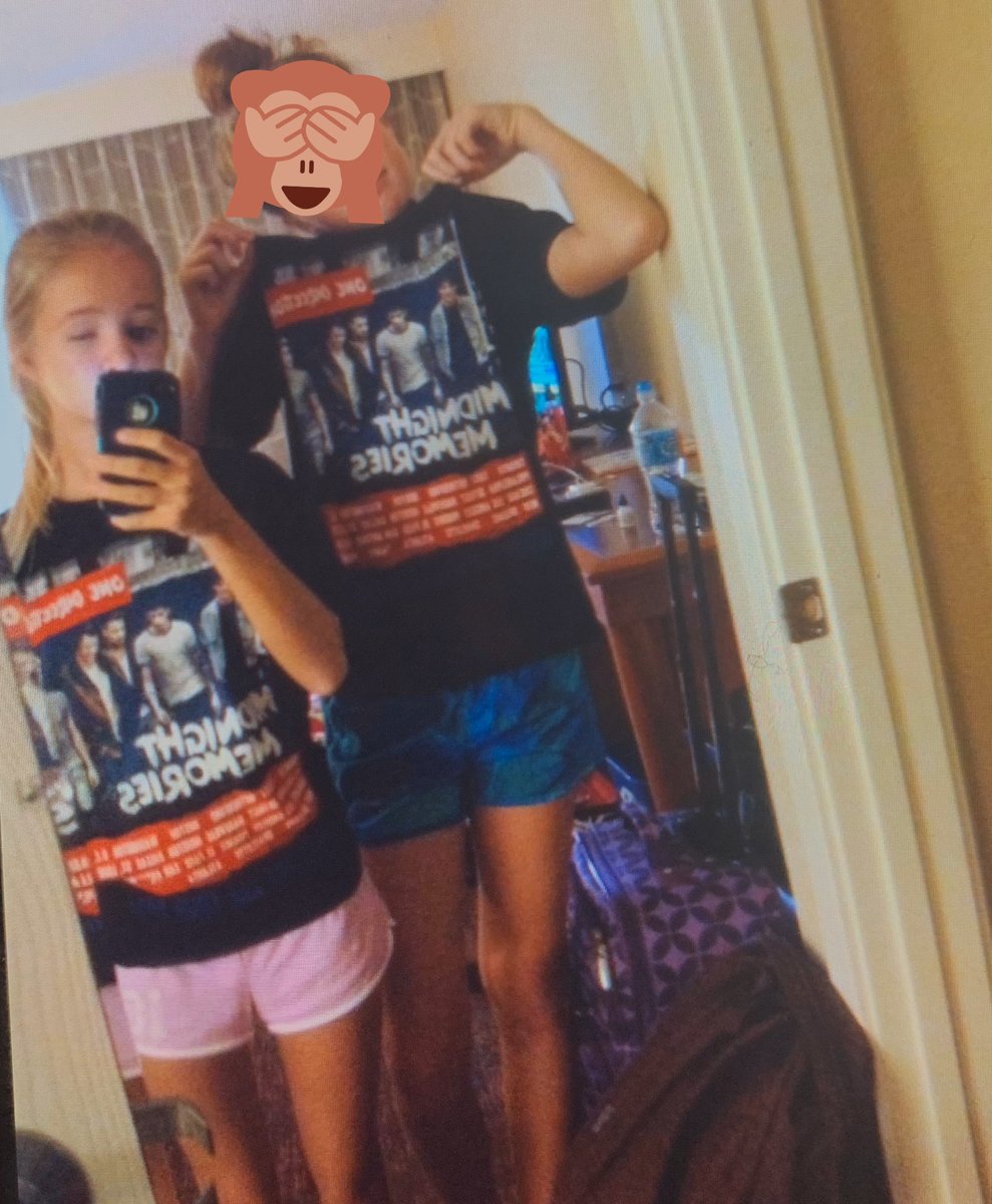 FOUND THESE ON MY OLD PHONE.Okay the first pic is my outfit I wore to the show. (See the last pic to see the front of my shirt) i wore Abercrombie shorts, a 1D shirt from Justice and a bow from Justice as well. The second pic was taken the morning after the concert (2014)